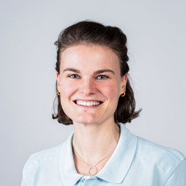 Frau Cosima Brodure, Physiotherapeutin, Physiotherapie