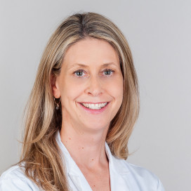 Ein Portrait von der Ärztin Lisa Weibel