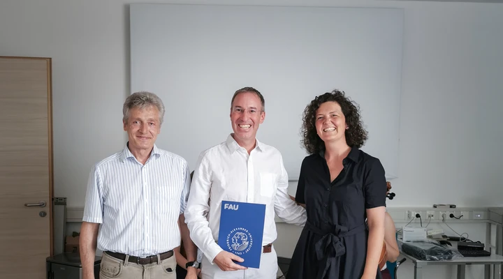 Prof. Dr. Holm Schneider, Prof. Dr. Ueli Möhrlen, Dr. Katharina Hermes