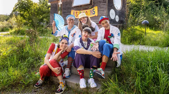 Spitalclowns draussen: Giga, Knopf, Chachacha, Lumi, DaDa