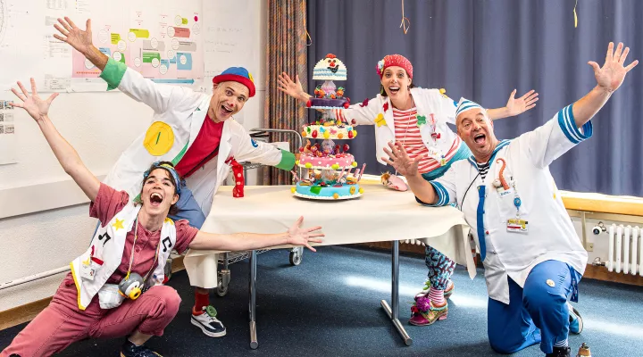 Geburtstagsparty für 5 Jahre Clowns im Kinderspital mit Flippa, Dada, Knopf und Giga