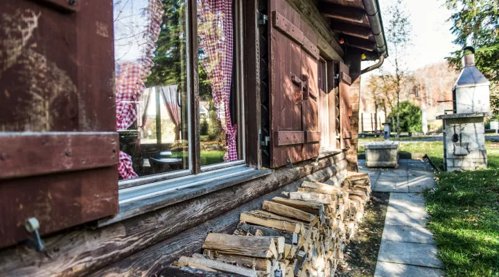 Kinder-Reha Schweiz, Waldhütte