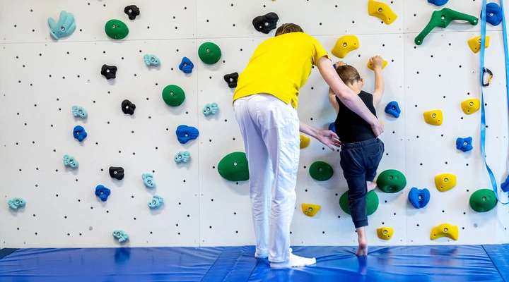 ambulante Physiotherapie, Kletterwand