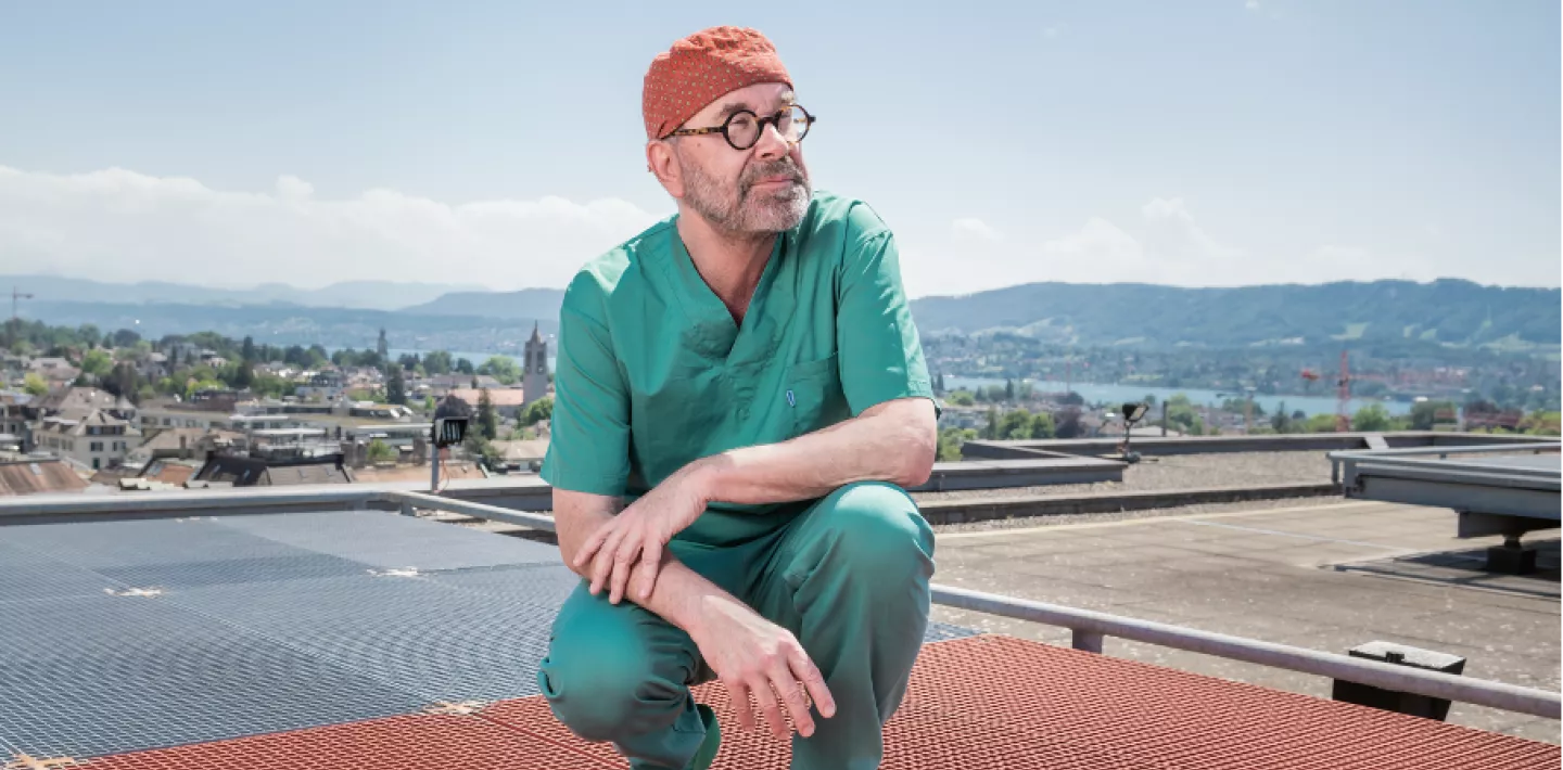 Clemens Schiestl blickt in die Kamera