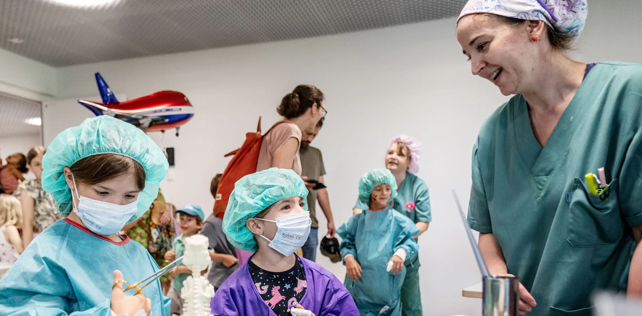 Von Gips bis Glacé – bunter Spass am Kispi-Kinderfest | Kinderspital Zürich