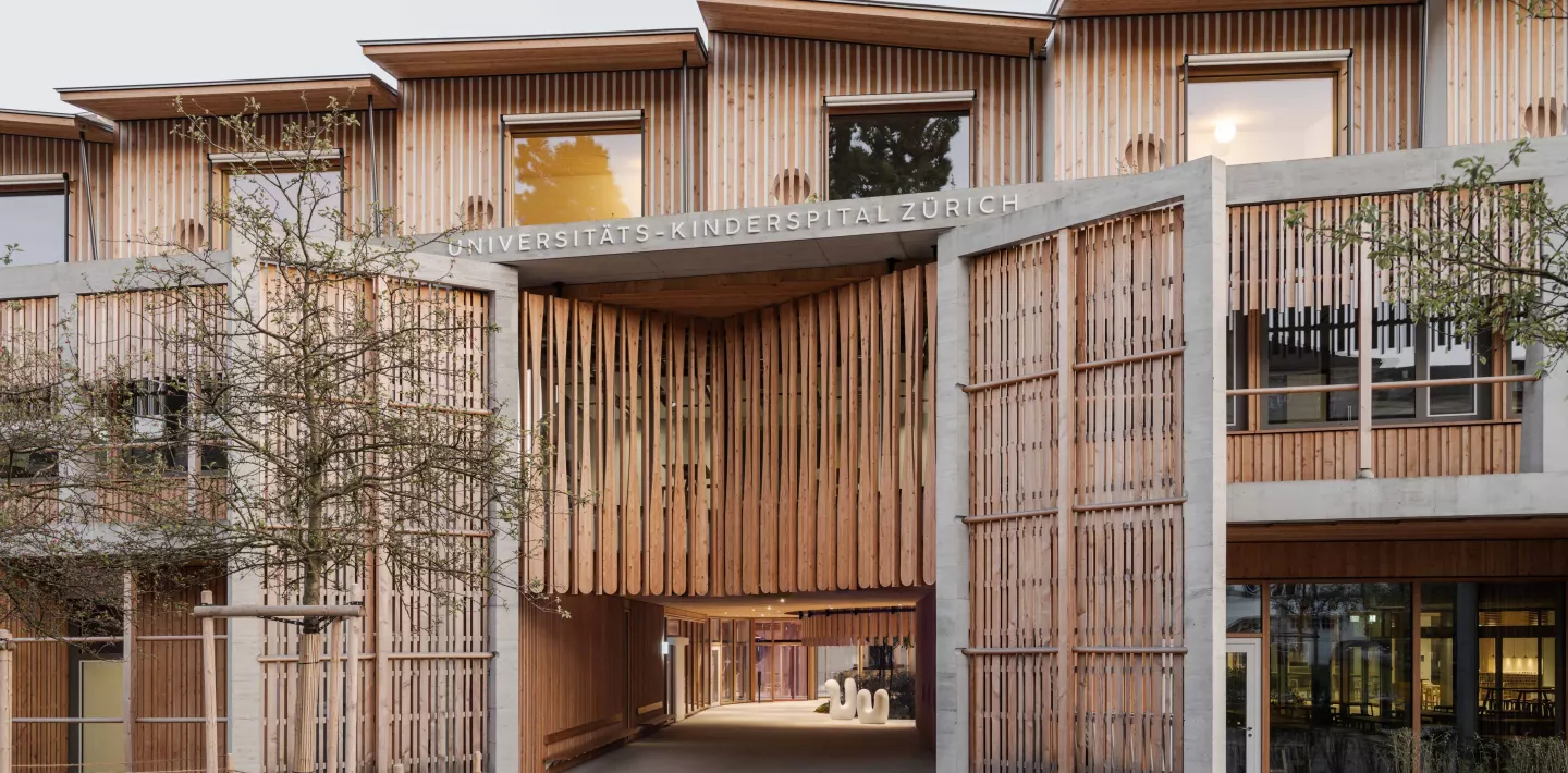 Haupteingang des neuen Akutspitals des Kinderspitals Zürich 