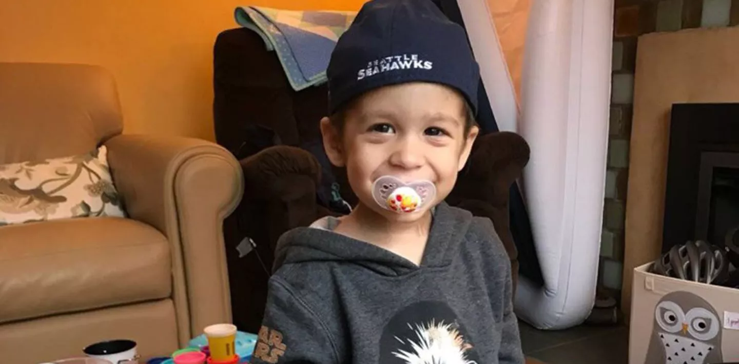 Patient mit Schnuller 