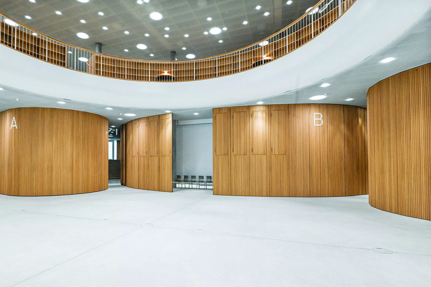 Eingangsbereich des neuen Gebäudes für Forschung und Lehre des Universitäts-Kinderspital Zürich