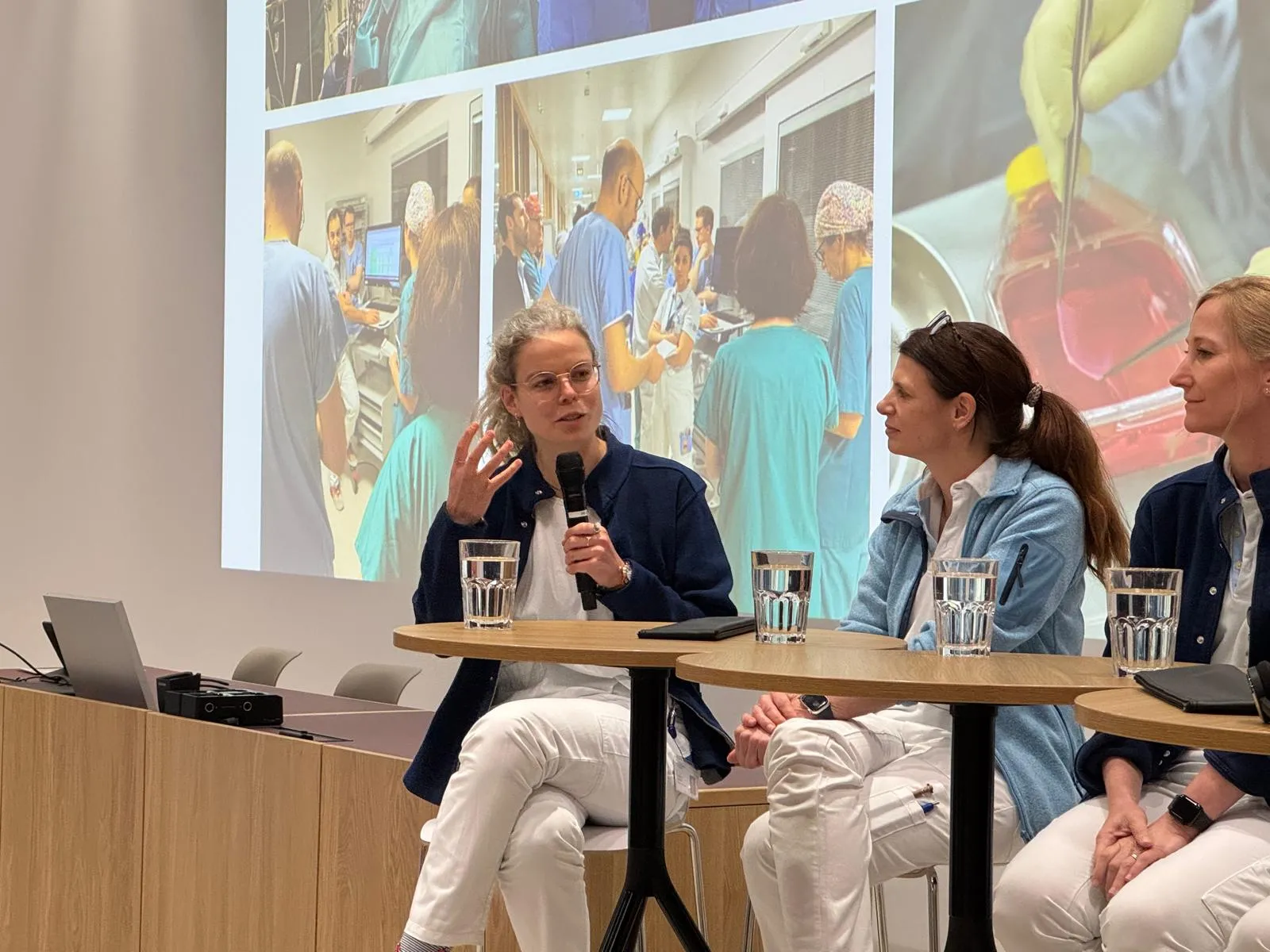 Intensivpflegefachfrau Katharina Rüdisüli beim Vortrag «Brandverletzt – Haut und Seele heilen» im Kinderspital Zürich