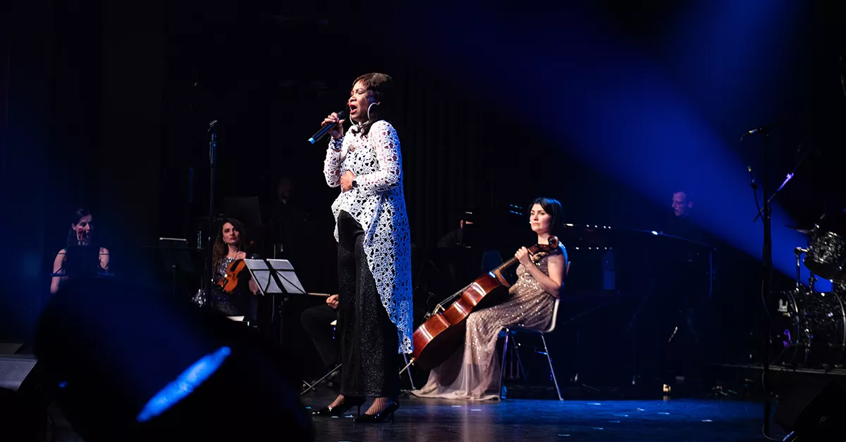Justina Lee Brown bei der Benefizgala der Kinder-Reha Schweiz 2024