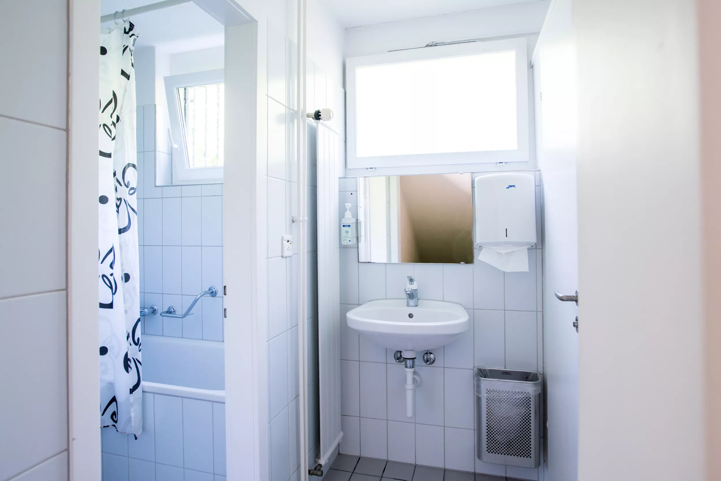 Badezimmer in der Elternunterkunft 