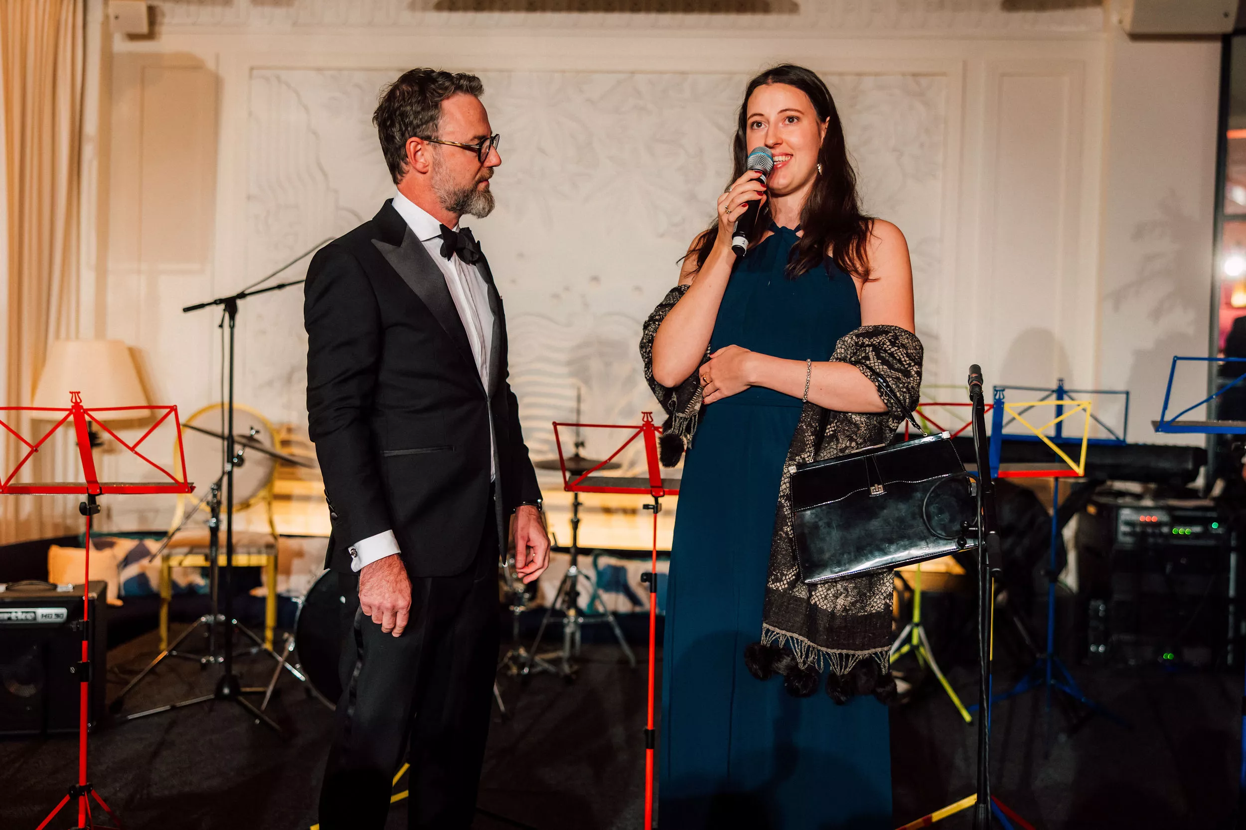 Fiona gibt Interview am Kispiball im Baur au Lac