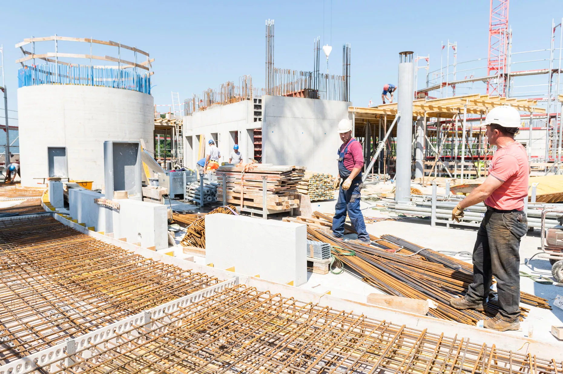 Bauarbeiter auf Baustelle