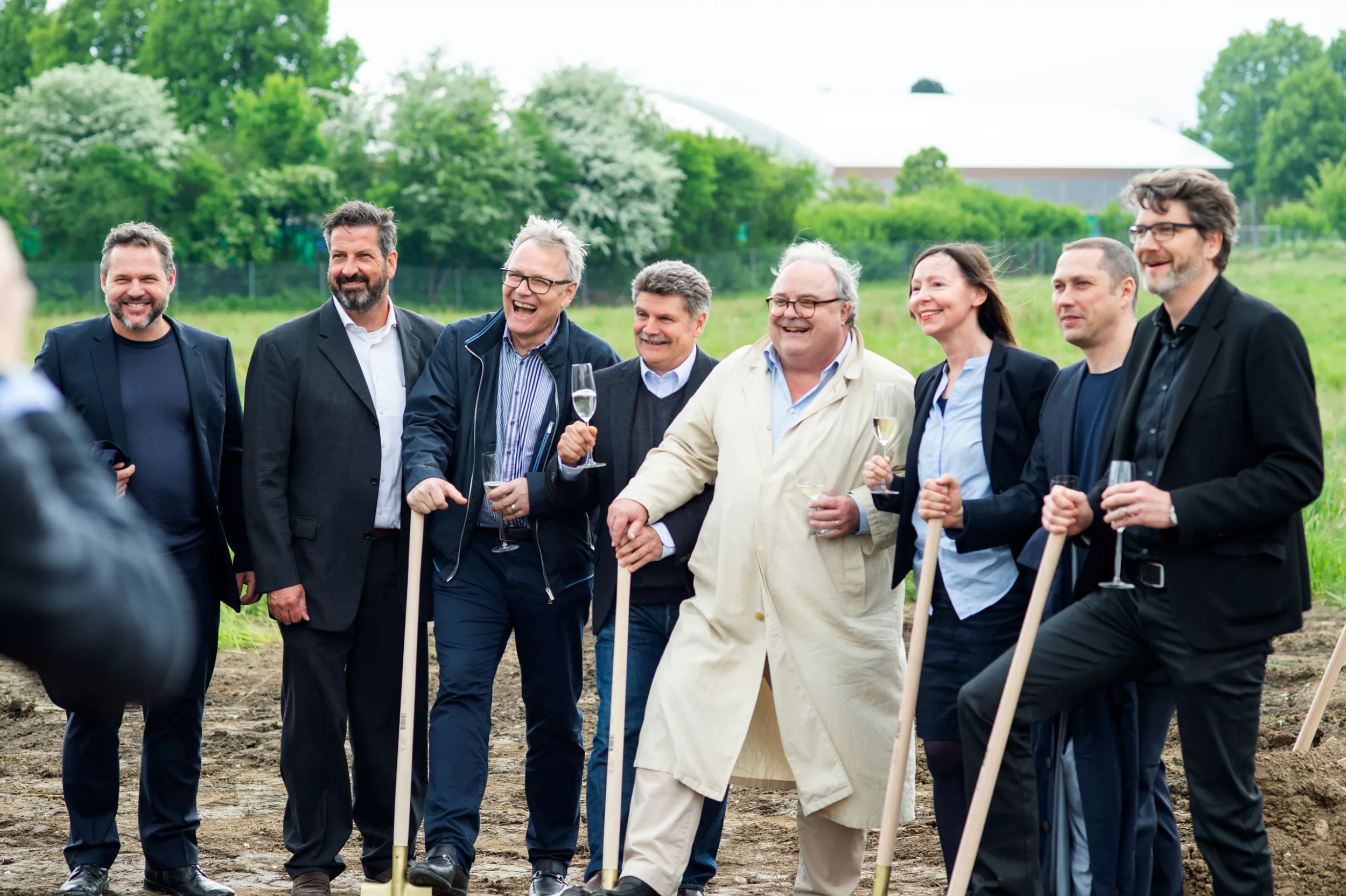 Unterhaltung zwischen Gästen Neubau Kinderspital 