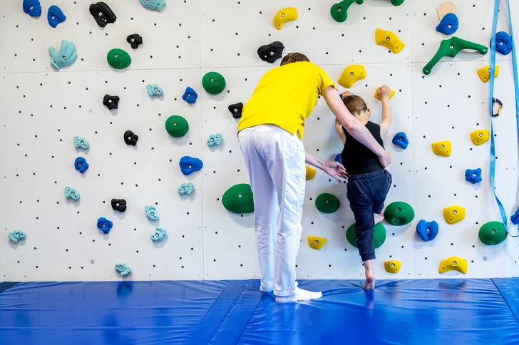 ambulante Physiotherapie, Kletterwand