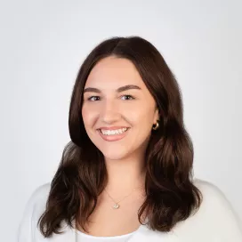 Frau Hadisa Aljija, Arztsekretärin, Fachbereichssekretariat Orthopädie-Traum