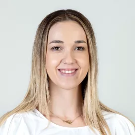 Alena Raljevic, Klinikbetreuung, Spitalpharmazie