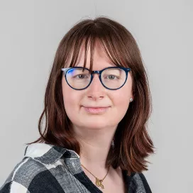 Ein Portrait von der Logopädin Anja Schönenberger