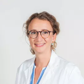 Ein Portrait von Ärztin Constanze Kiese