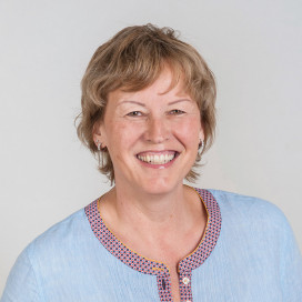 Ein Portrait von der Pflegeexpertin Hanny Steiner