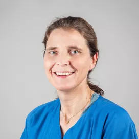 Ein Portrait von der Pflegefachfrau Hildegard Müller