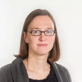 Ein Portrait von der Leiterin der Pflege Martina heidelberger