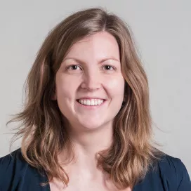 Ein Portrait von der Sozialberaterin Melanie Baran