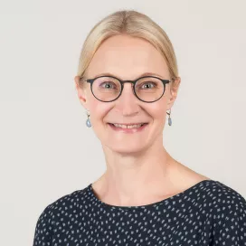 Mélanie Gmeiner, Legal Councel, Stiftung 